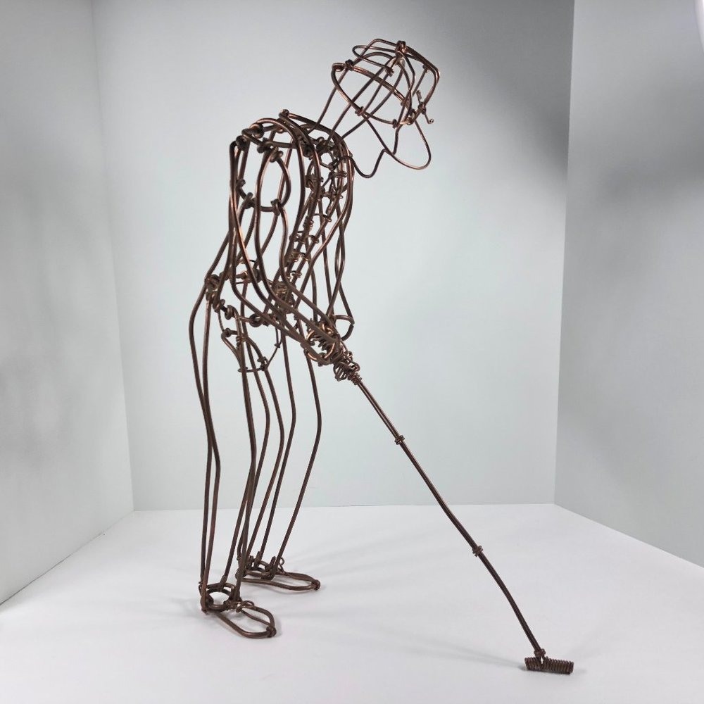 Wire Sculpture Golfer Gift Man on Putting Green